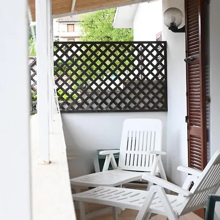 M437 - Marcelli, Bilocale Con Aria Condizionata 马瑟利