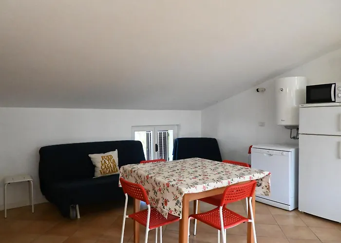 M437 - Marcelli, Bilocale Con Aria Condizionata *