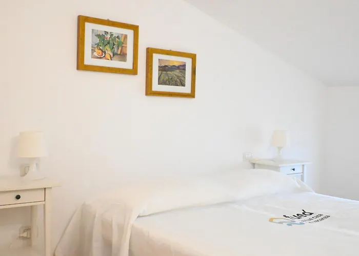 M437 - Marcelli, Bilocale Con Aria Condizionata *